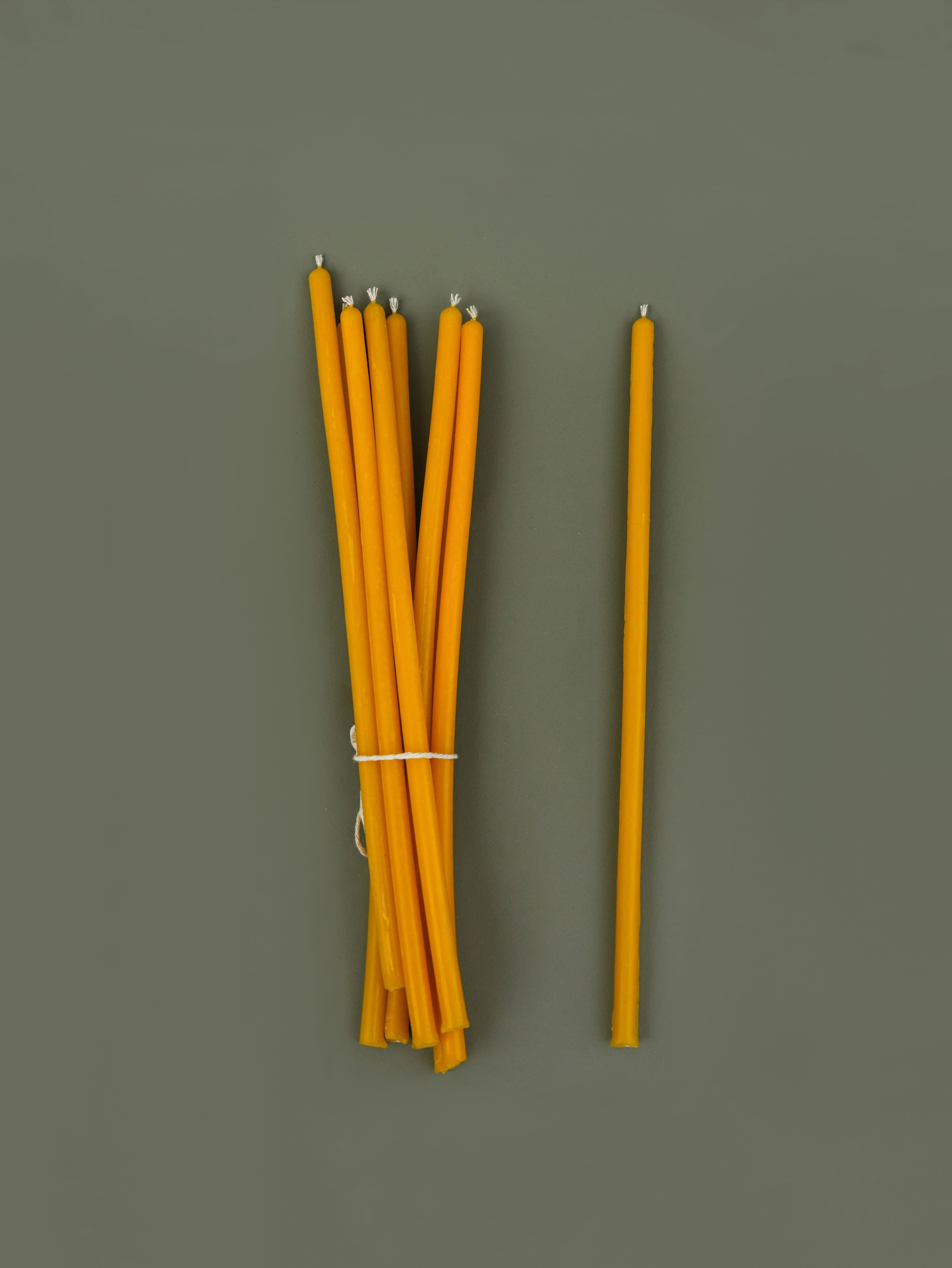 Свічка тоненька 3