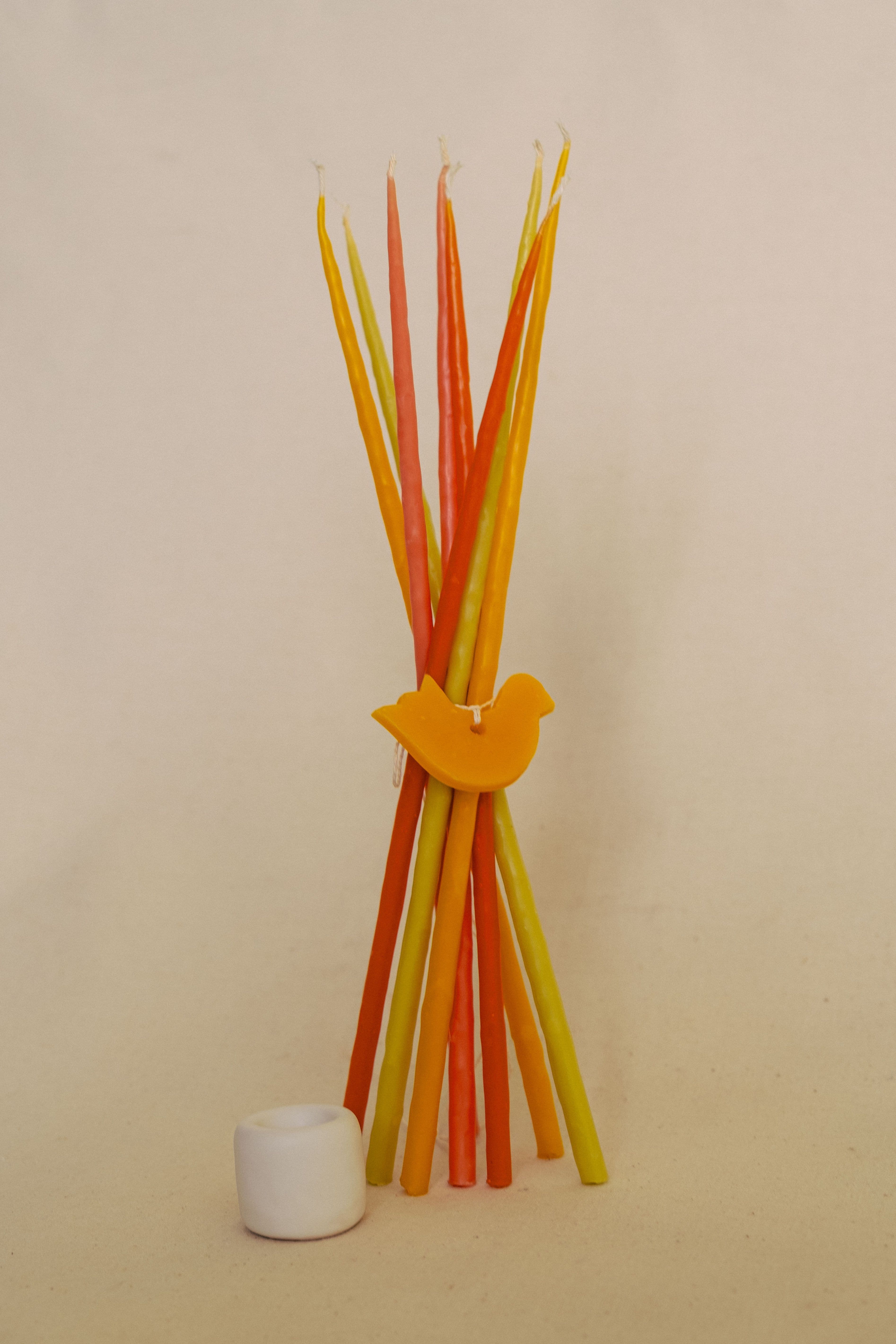 Набір свічок литих з воску та підвіска пташечка