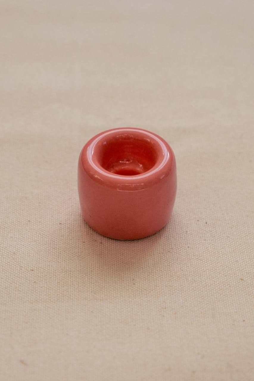 Підсвічник керамічний рожевий для свічки